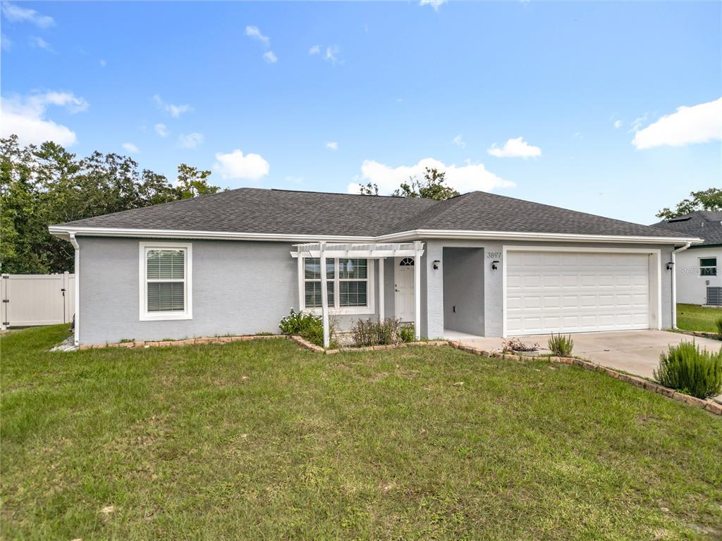 3897 Southwest 169th Ln Road Ocala, FL 34473 - Photo 3 of 45 Gallery Image 3