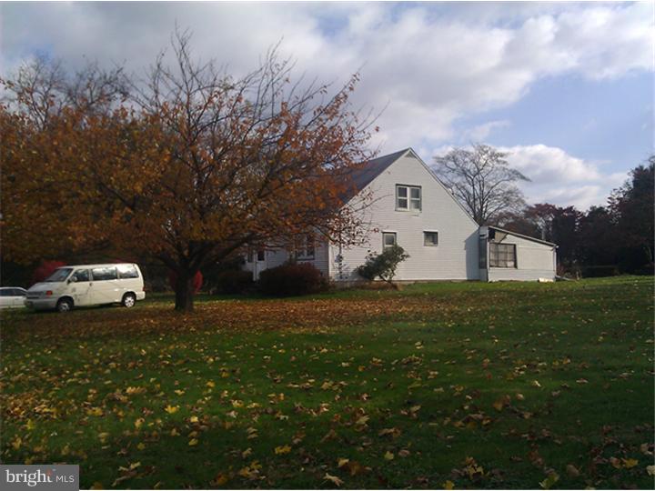 84 Federal City Road Ewing, NJ 08638 - Photo 4 of 6