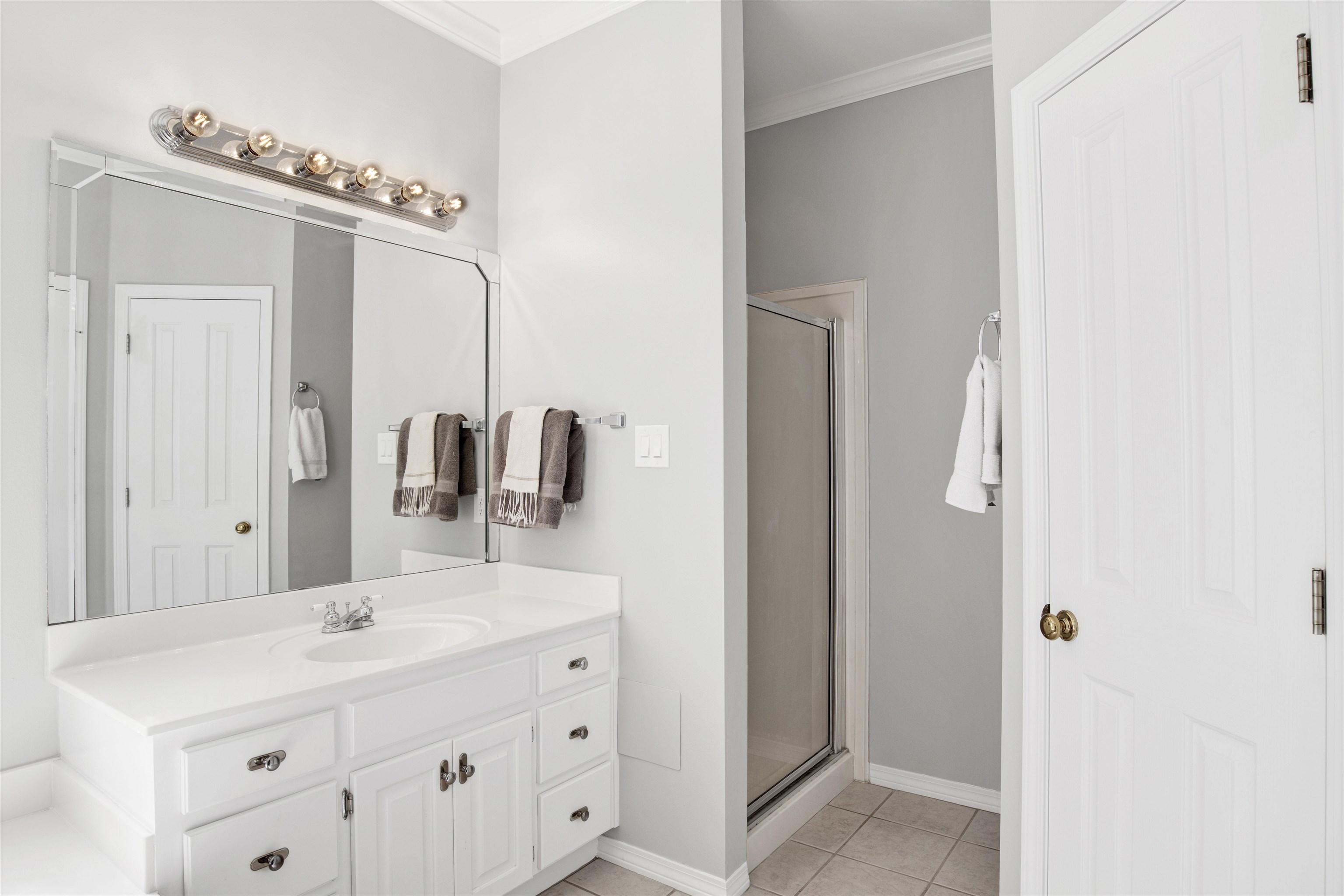 9426 Aspen Circle Daphne, AL 36527 - Photo 30 of 35 Bathroom