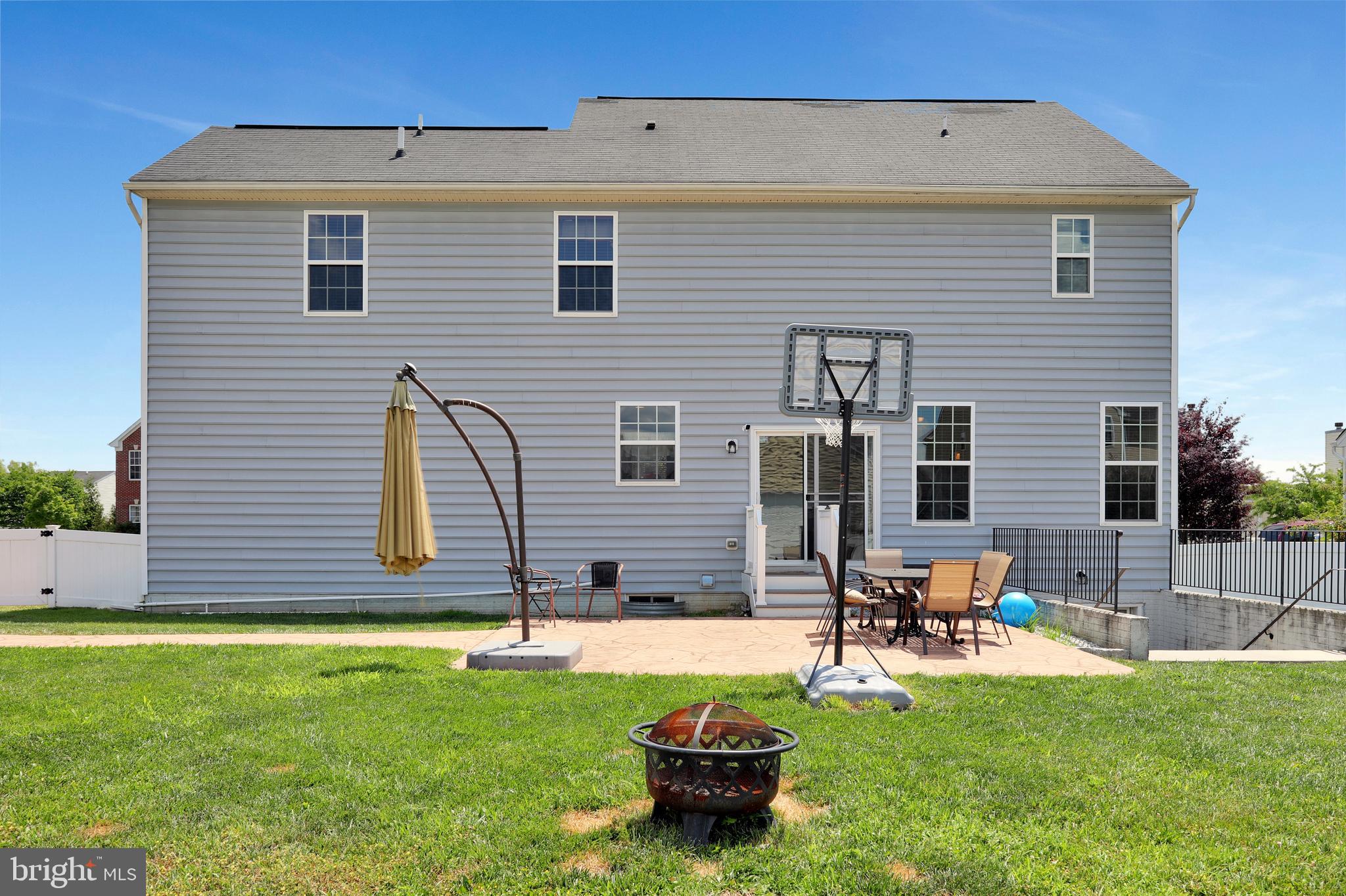 1223 Stallion Street Ranson, WV 25438 - Photo 4 of 71