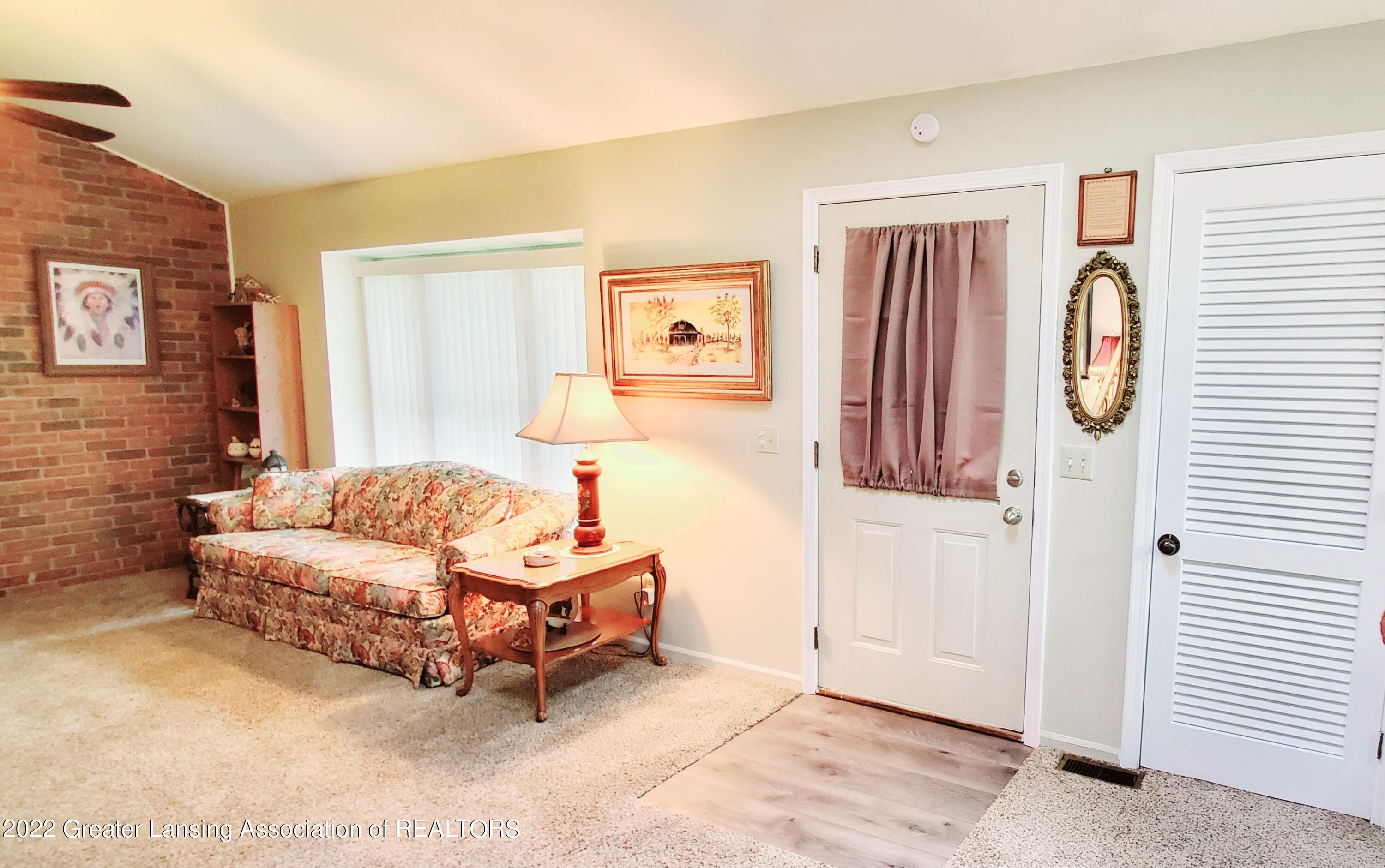 788 West Wilkinson Road Owosso, MI 48867 - Photo 16 of 36 20220910_105427