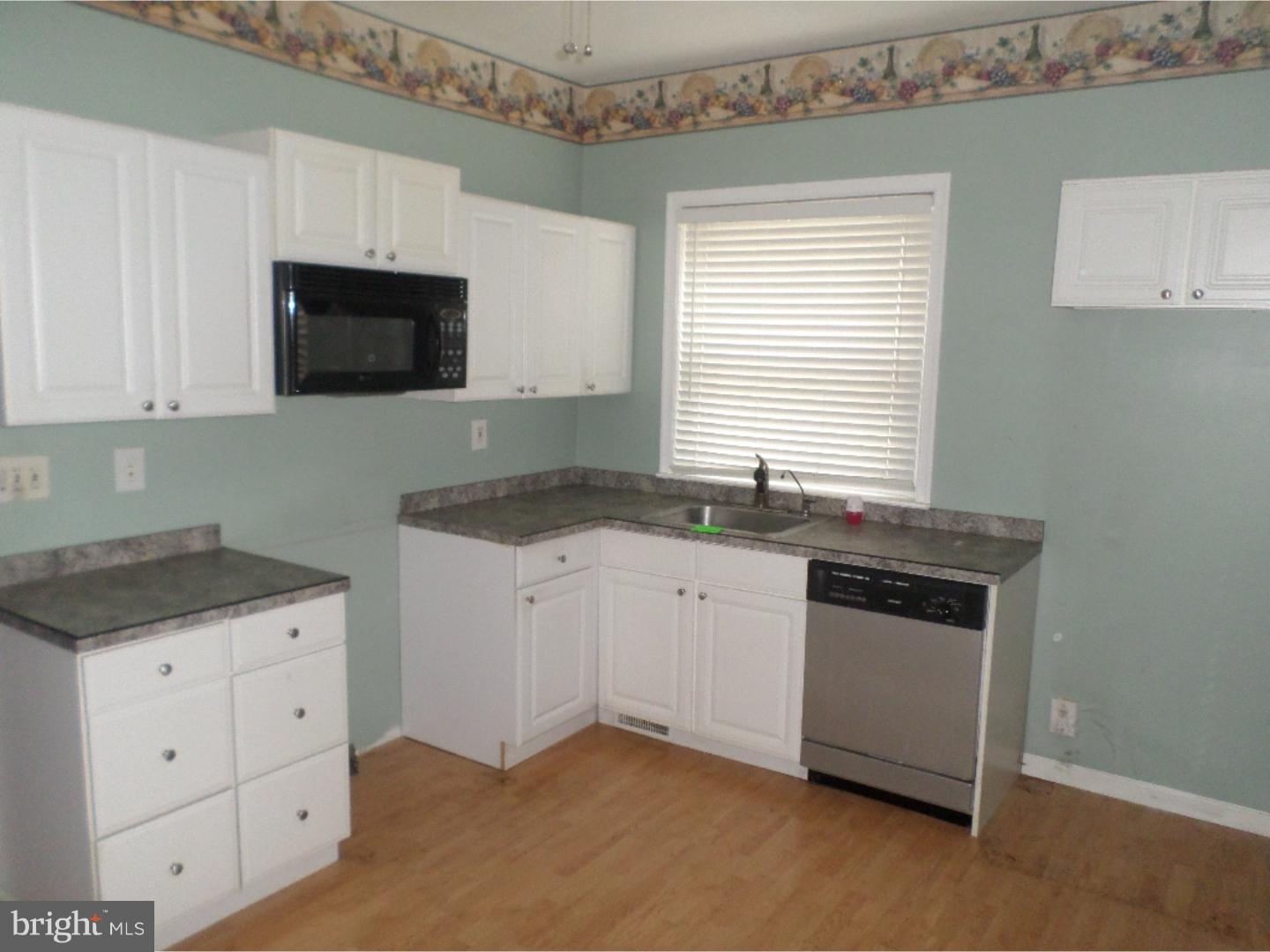 421 North Chestnut Street Lansdale, PA 19446 - Photo 7 of 12