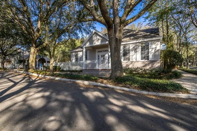 $1,750,000 | 5213 Southwest 91st Drive, Gainesville, FL 32608