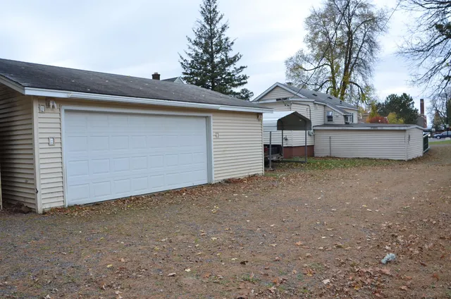 $160,500 | 1416 Selmser Avenue, Cloquet, MN 55720