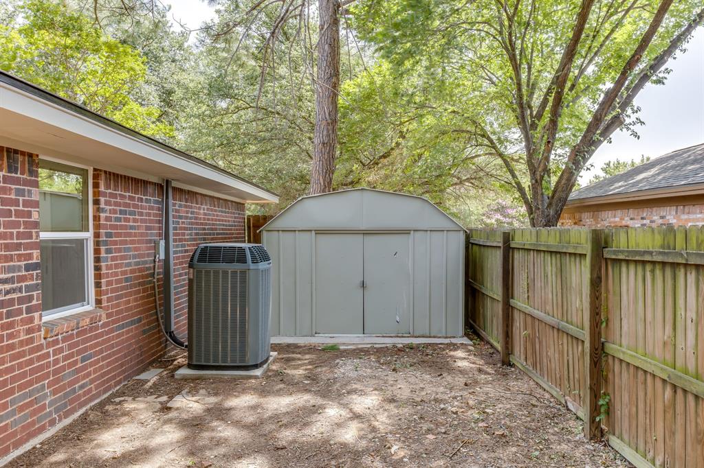 2709 Springbrooke Drive Hurst, TX 76054 - Photo 39 of 40