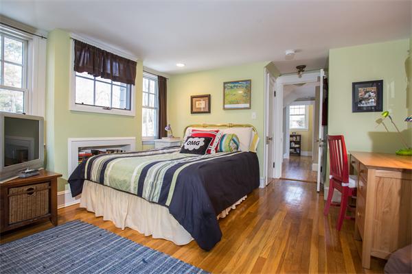 532 Worcester Street Wellesley, MA 02481 - Photo 15 of 22 Gallery Image 15