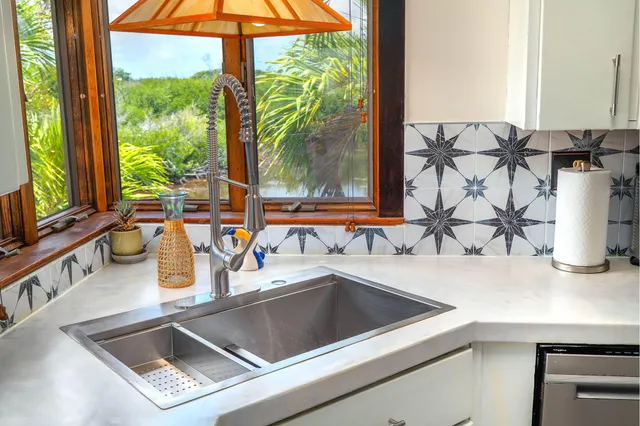 $1,139,000 | 30319 Falcon Lane, Big Pine Key, FL 33043