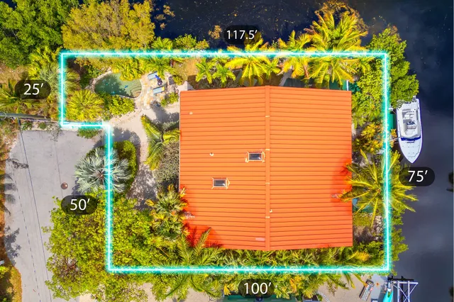 $1,139,000 | 30319 Falcon Lane, Big Pine Key, FL 33043