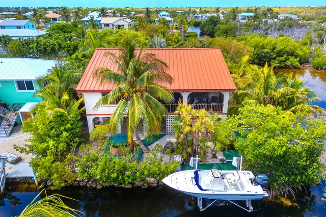$1,139,000 | 30319 Falcon Lane, Big Pine Key, FL 33043