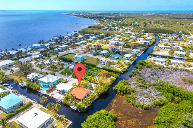 $1,139,000 | 30319 Falcon Lane, Big Pine Key, FL 33043