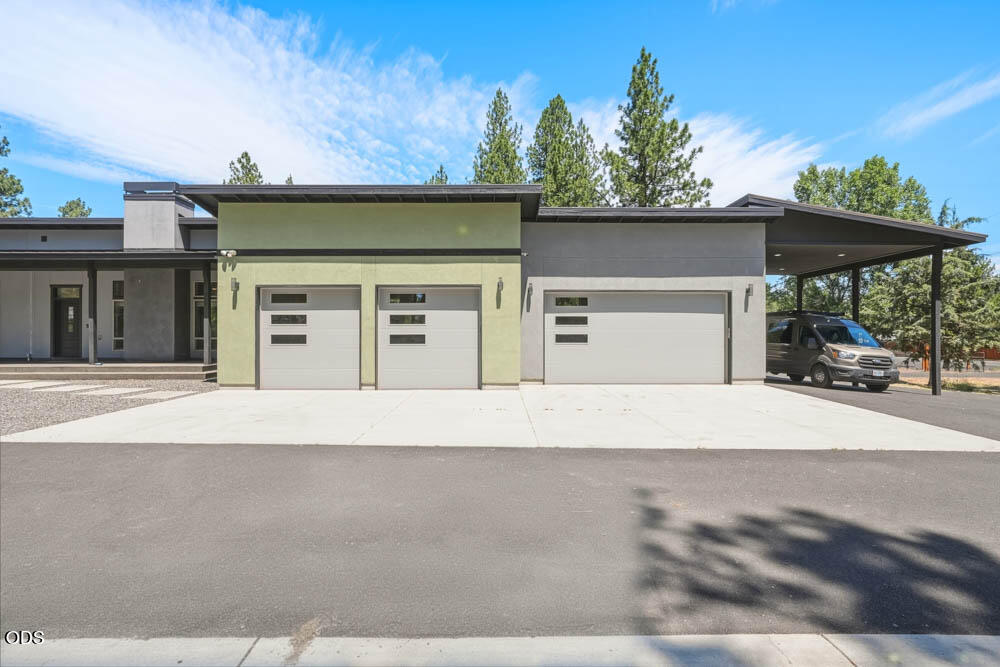 59981 Cheyenne Road Bend, OR 97702 - Photo 12 of 59