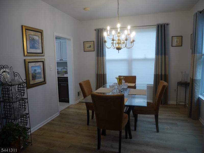 11 Strawberry Hill Road Somerville, NJ 08876 - Photo 11 of 15