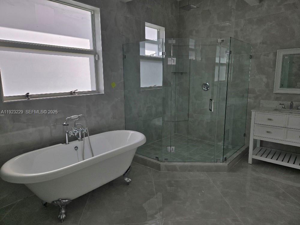 19855 Southwest 134th Court Miami, FL 33177 - Photo 12 of 18