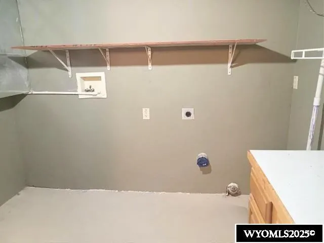 $159,999 | 1941 East B Street, Torrington, WY 82240