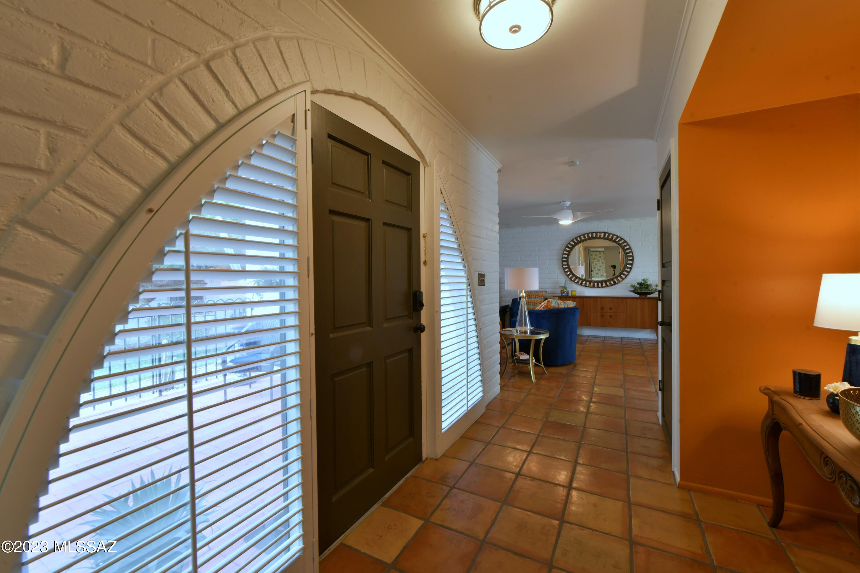 672 West Roller Coaster Road Tucson, AZ 85704 - Photo 12 of 48 Gallery Image 12