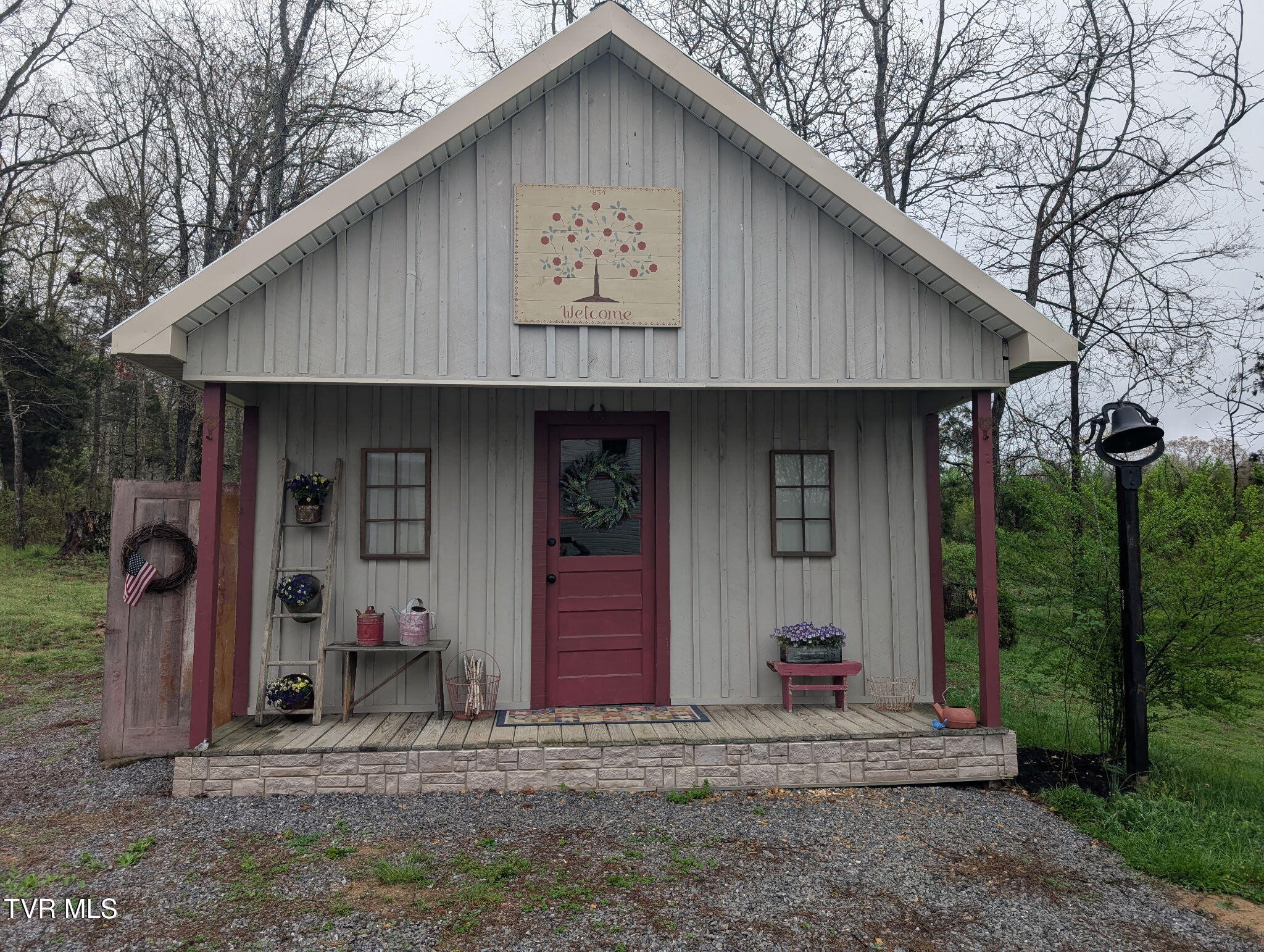 483 Wisecarver Road Mosheim, TN 37818 - Photo 39 of 52 Outbuilding