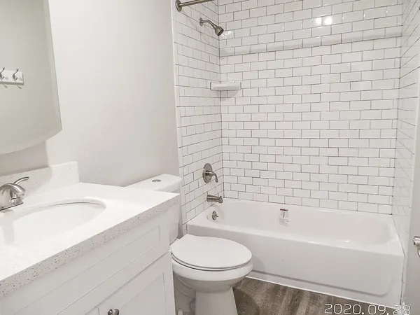 $1,215 | 723 South Berthe Avenue, Unit 5, Panama City, FL 32404