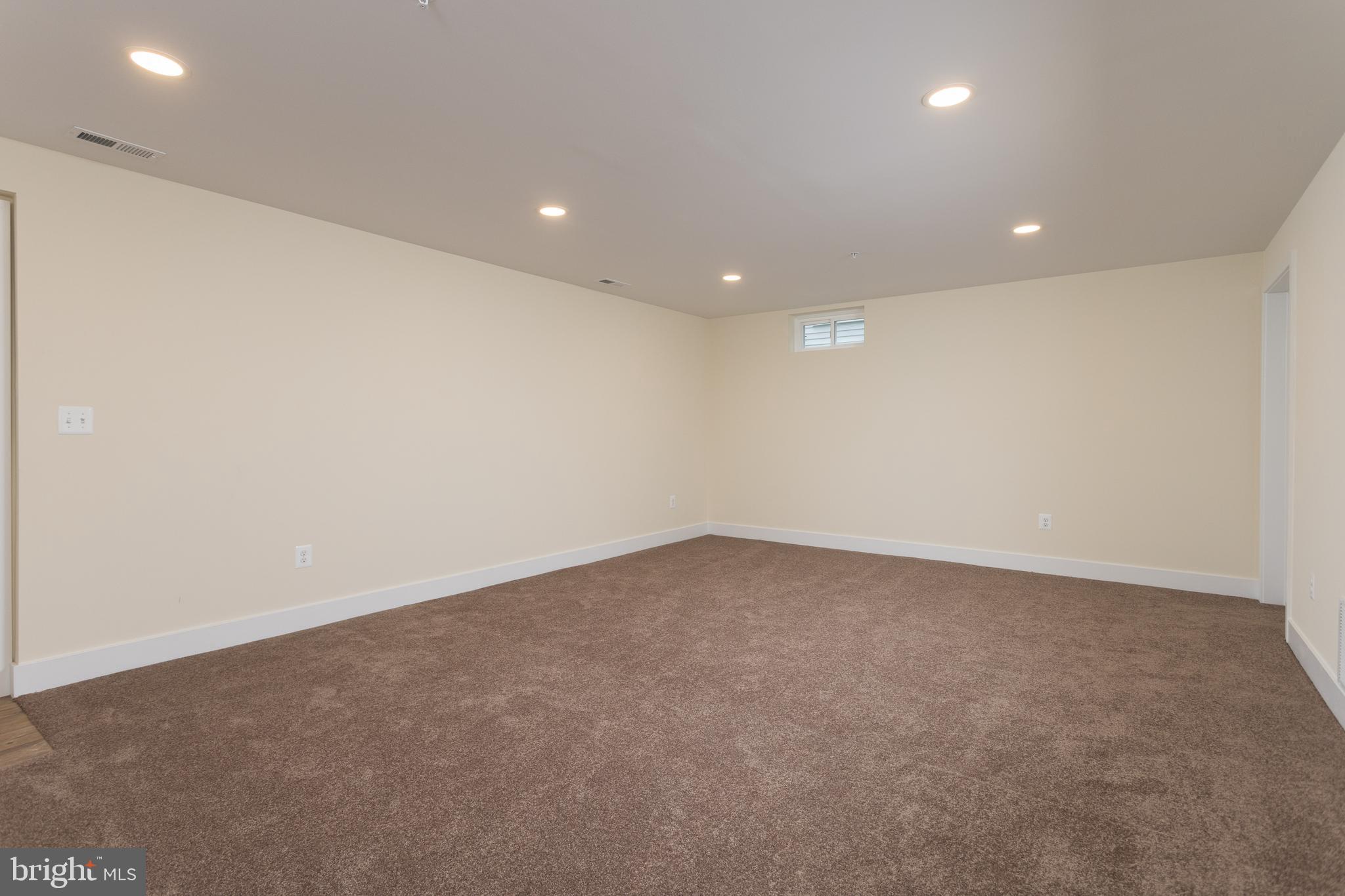 2905 Sparrows Point Road Sparrows Point, MD 21219 - Photo 28 of 32 Basement Rec Room
