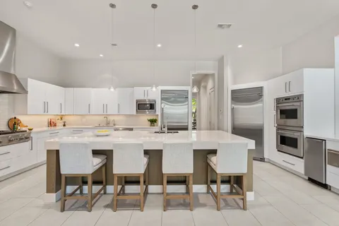 $4,000,000 | 11703 Flintwood Drive, Houston, TX 77024