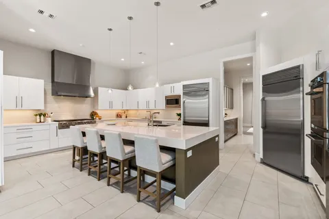 $4,000,000 | 11703 Flintwood Drive, Houston, TX 77024