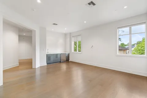 $4,350,000 | 11703 Flintwood Drive, Houston, TX 77024