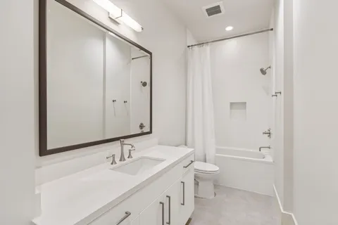 $4,000,000 | 11703 Flintwood Drive, Houston, TX 77024