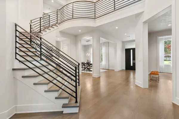 $4,350,000 | 11703 Flintwood Drive, Houston, TX 77024