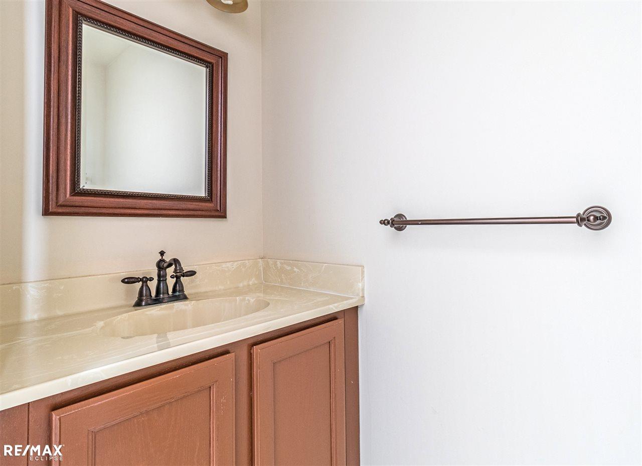 3151 Silverbrook Drive Rochester, MI 48306 - Photo 24 of 43 50005248-23.JPG