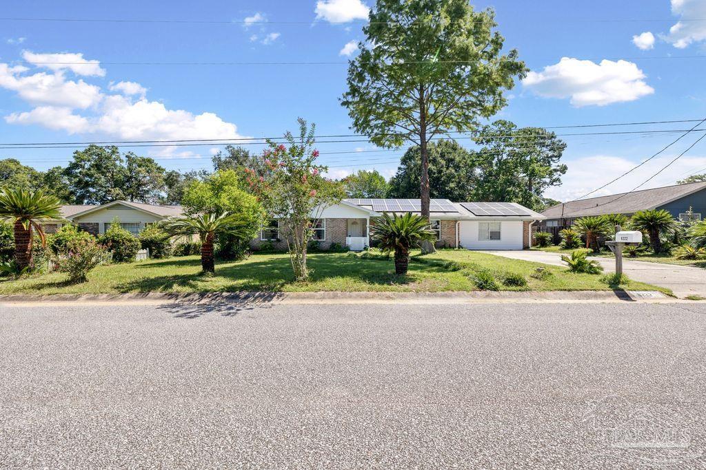 8222 Emperor Road Pensacola, FL 32514 - Photo 4 of 30 Gallery Image 4