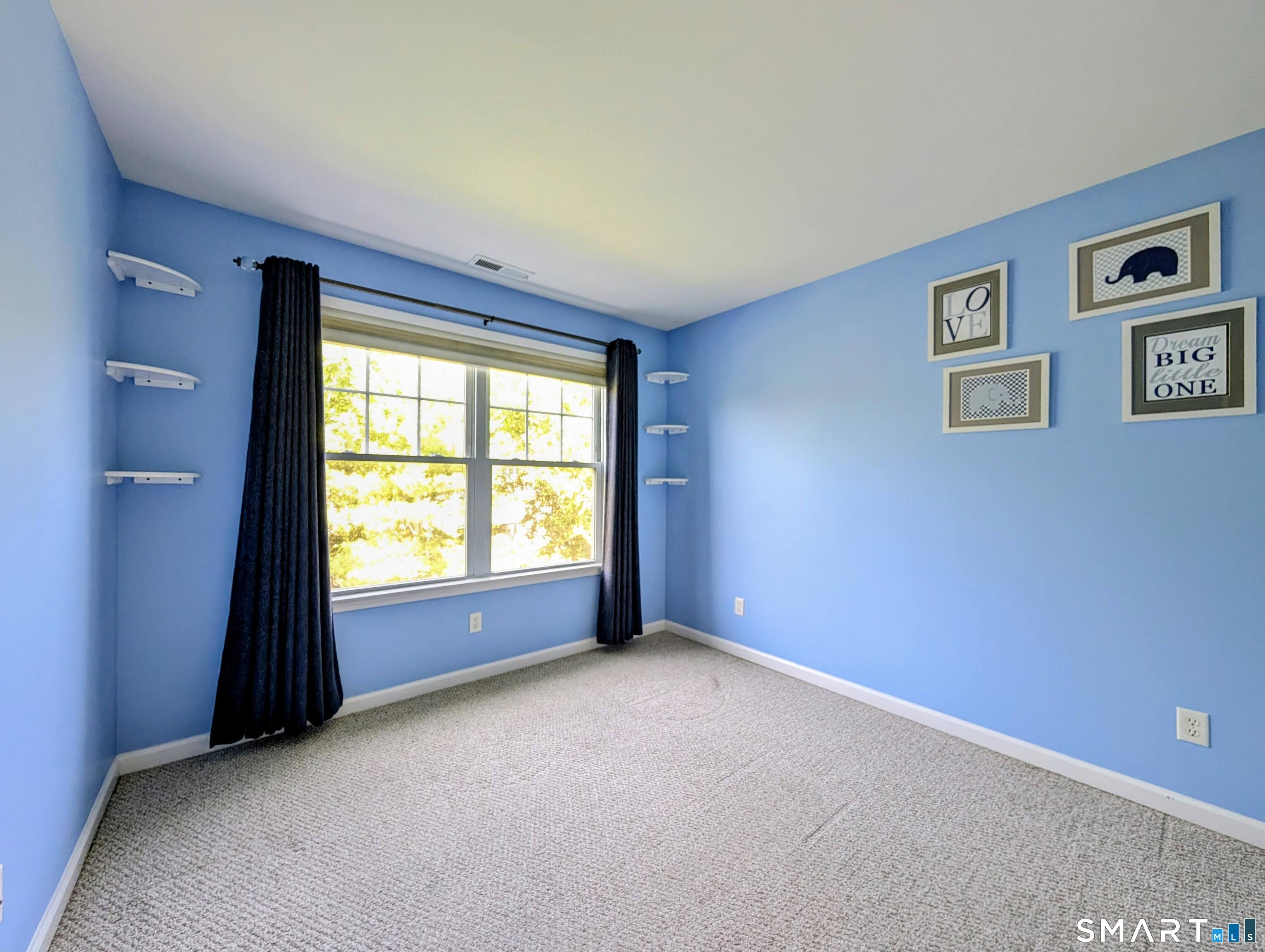 68 Lawrence Avenue, Unit 68 Danbury, CT 06810 - Photo 23 of 35