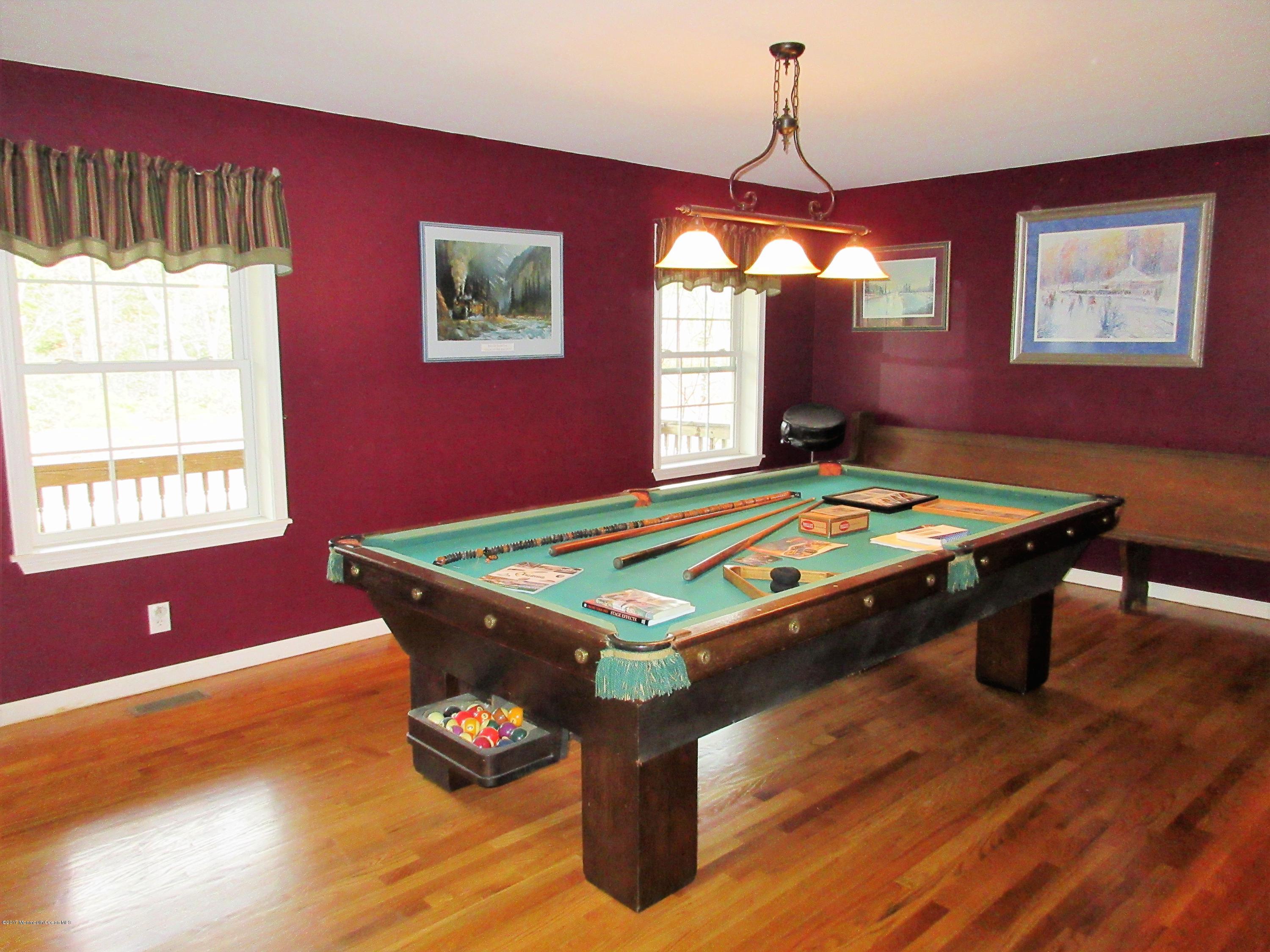 46 Hopkins Road New Egypt, NJ 08533 - Photo 17 of 36 Dining Room