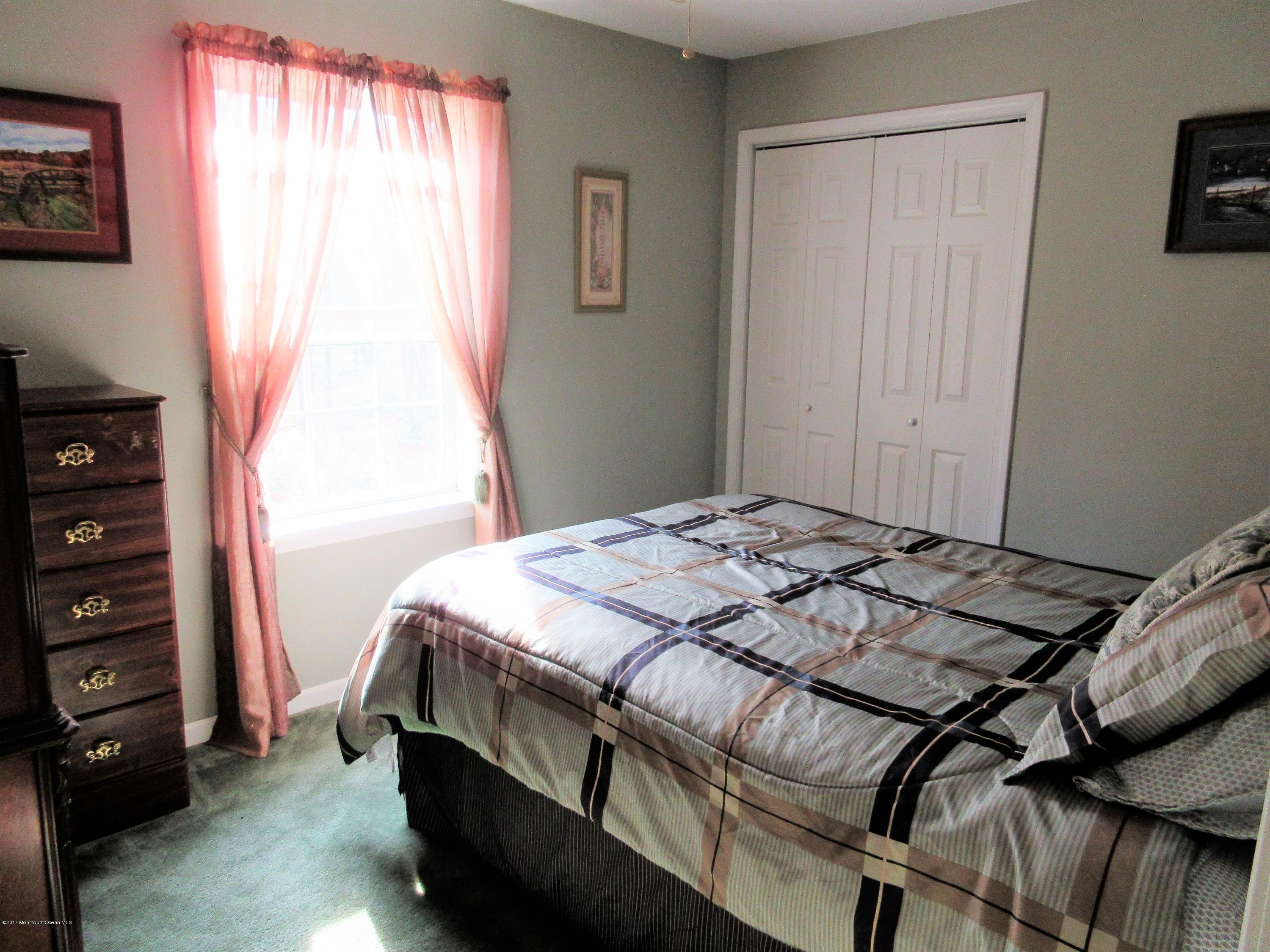 46 Hopkins Road New Egypt, NJ 08533 - Photo 25 of 36 Guest room 2