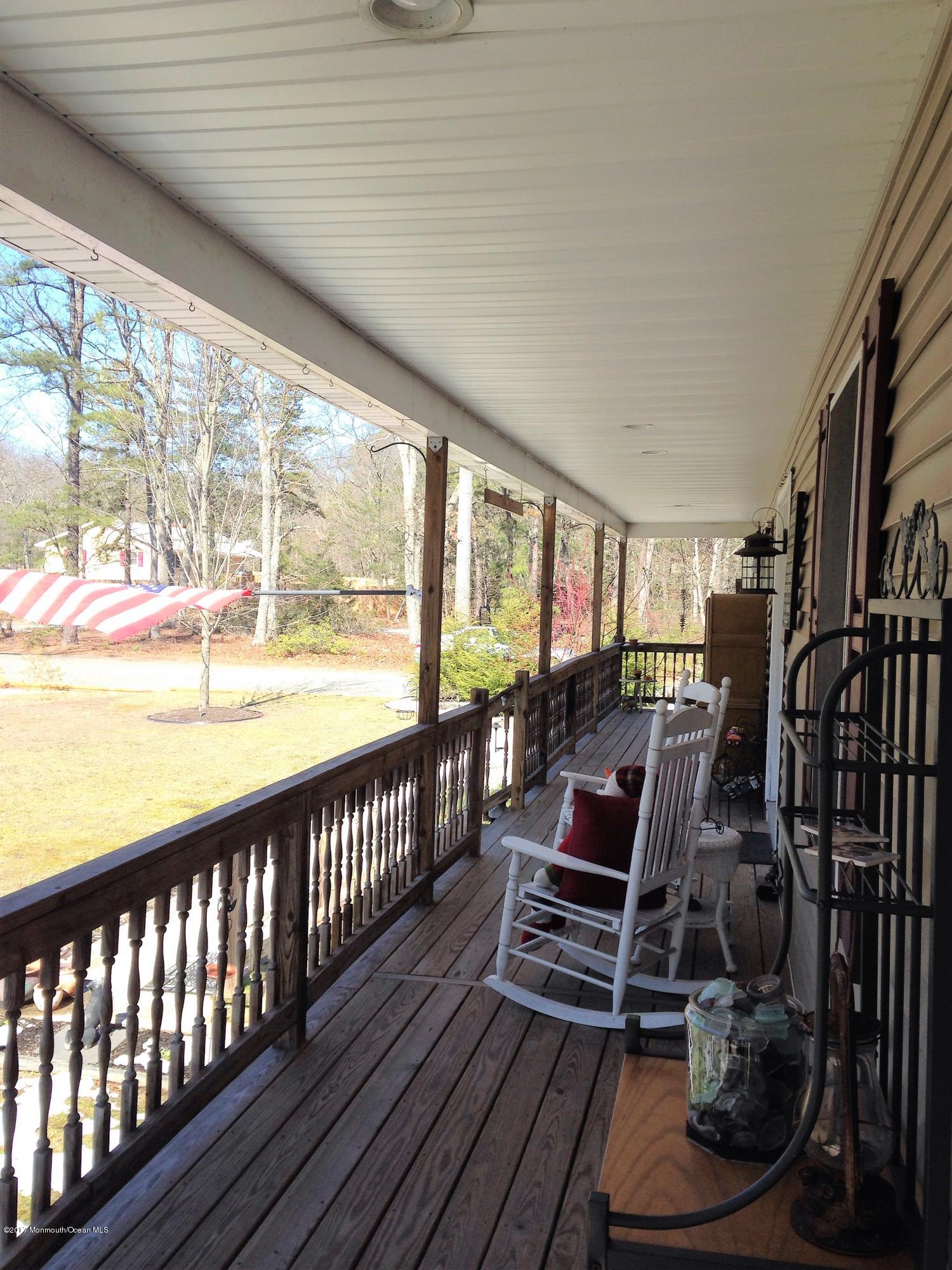 46 Hopkins Road New Egypt, NJ 08533 - Photo 4 of 36 Porch