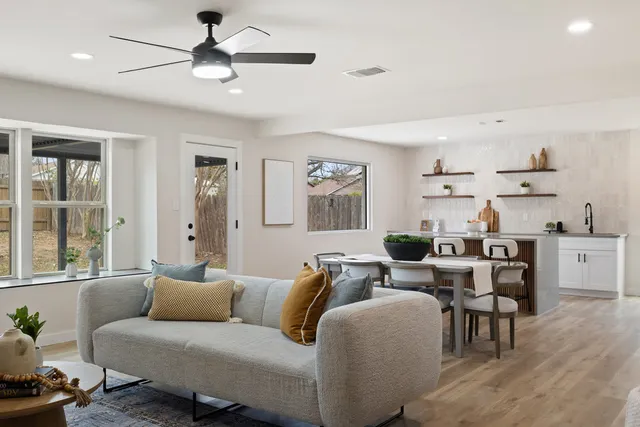 $689,000 | 6106 Bridlington Circle, Austin, TX 78745