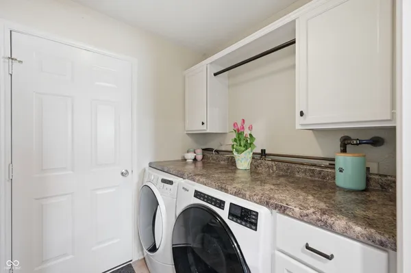 $290,000 | 6775 West Stansbury Boulevard, McCordsville, IN 46055