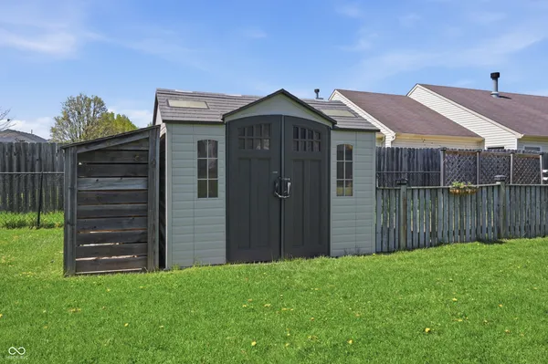 $290,000 | 6775 West Stansbury Boulevard, McCordsville, IN 46055