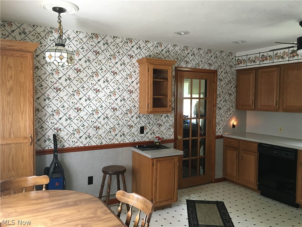 413 South Messner Road New Franklin, OH 44319 - Photo 2 of 17