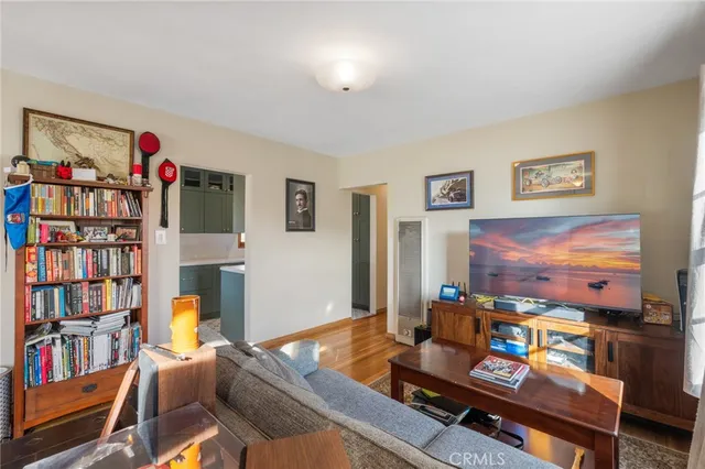 $795,000 | 3430 Lewis Avenue, Long Beach, CA 90807