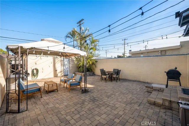 $795,000 | 3430 Lewis Avenue, Long Beach, CA 90807