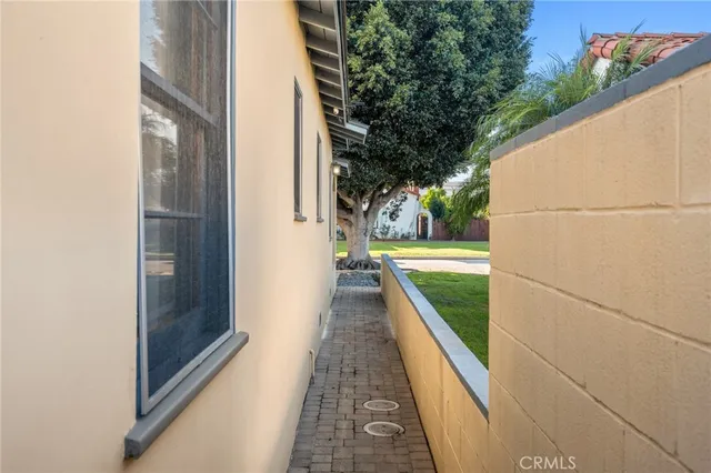 $795,000 | 3430 Lewis Avenue, Long Beach, CA 90807
