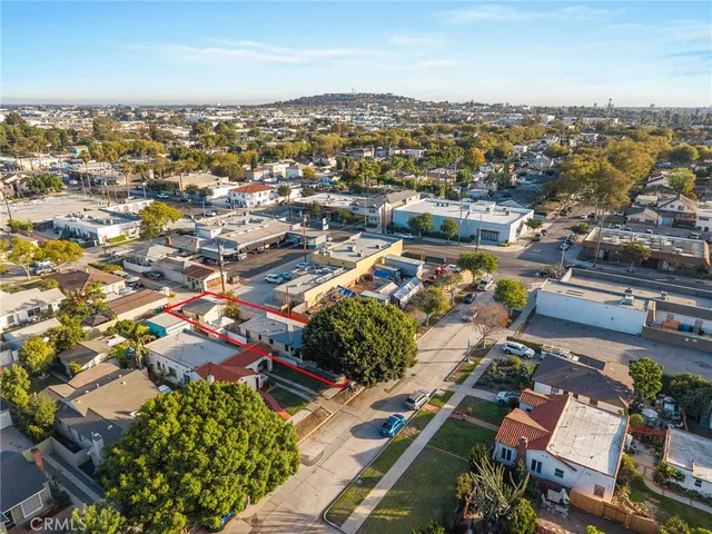 $795,000 | 3430 Lewis Avenue, Long Beach, CA 90807