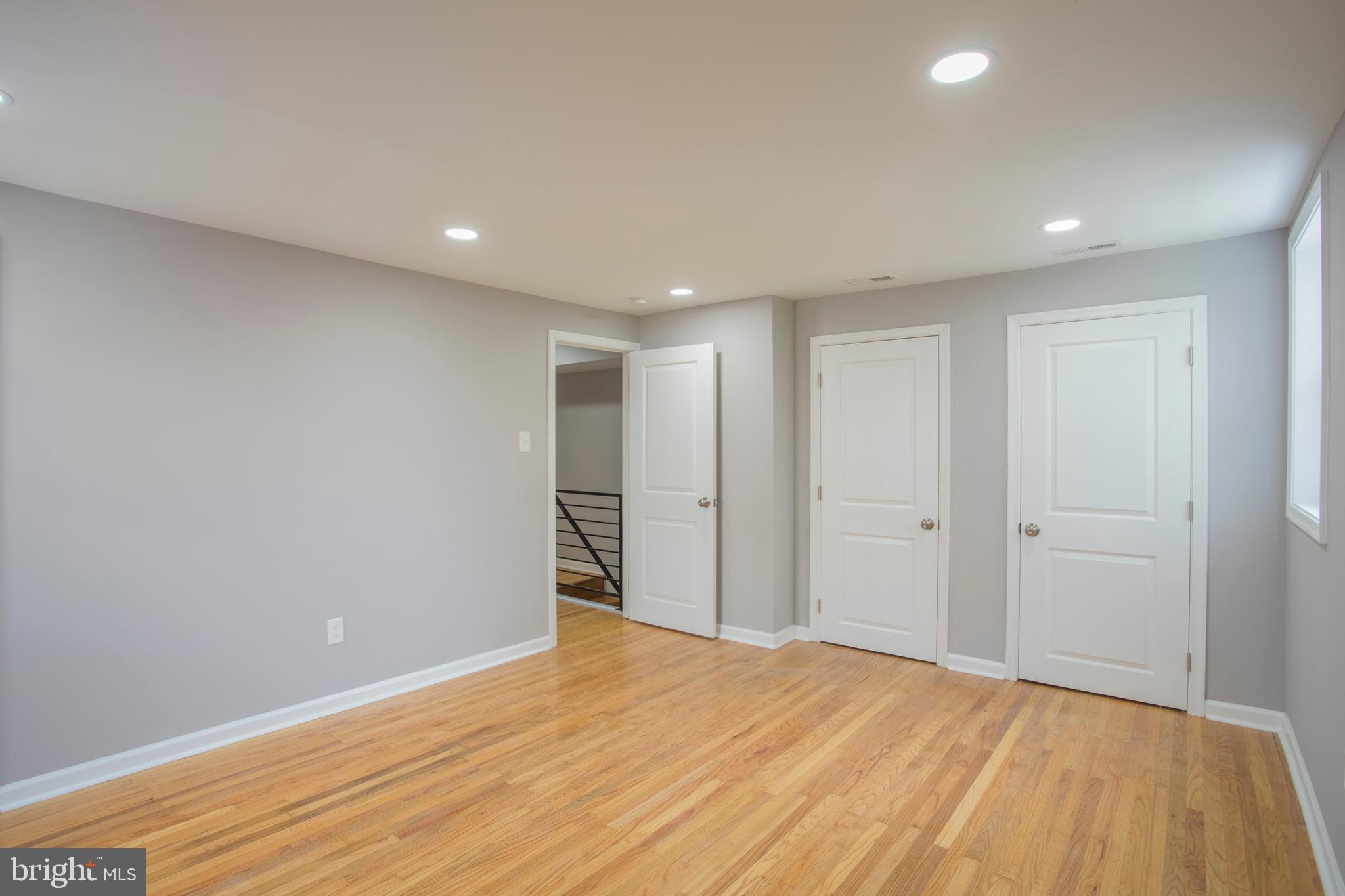7338 Hiola Road Philadelphia, PA 19128 - Photo 11 of 24 Gallery Image 11