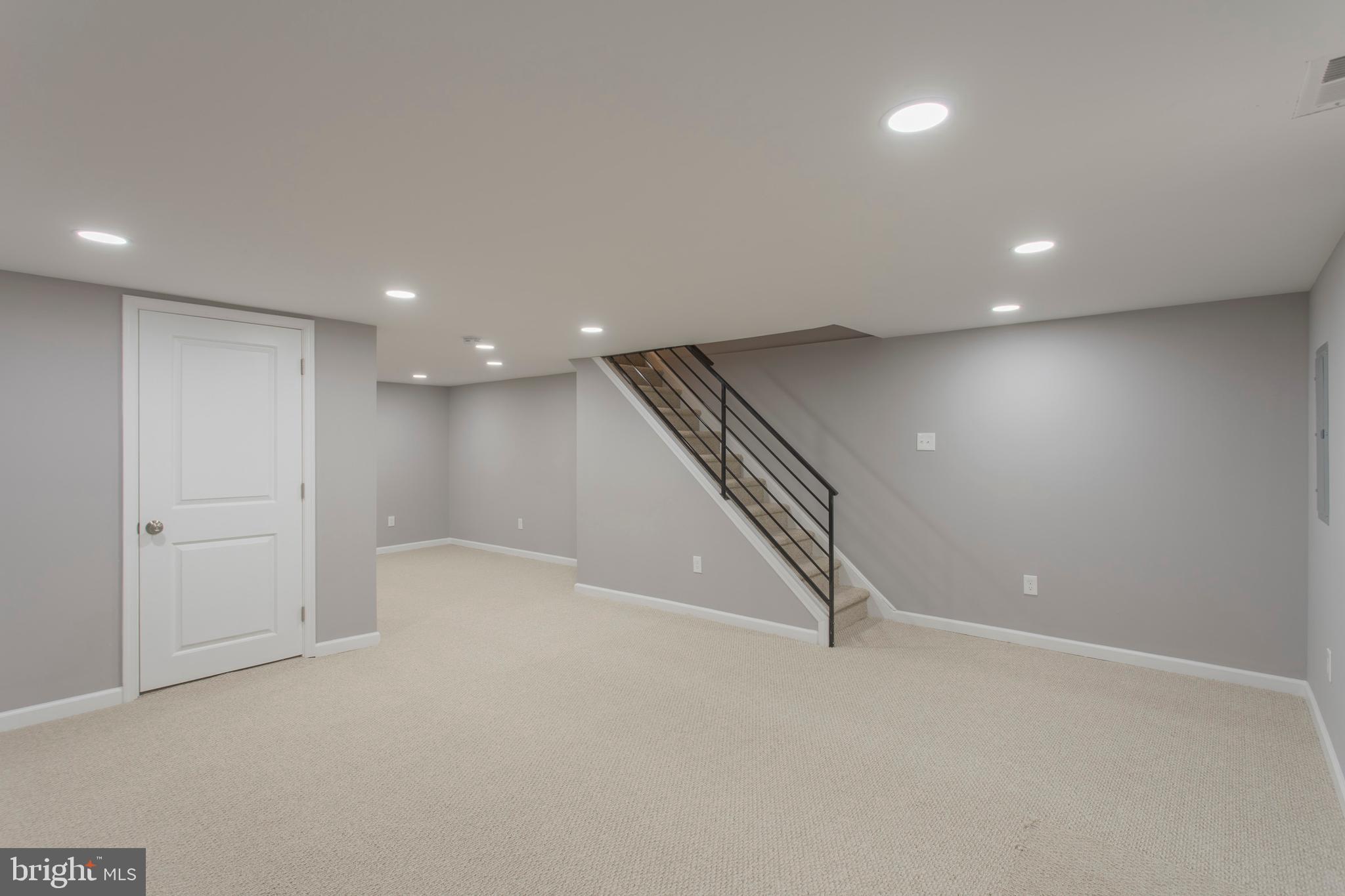7338 Hiola Road Philadelphia, PA 19128 - Photo 17 of 24 Gallery Image 17