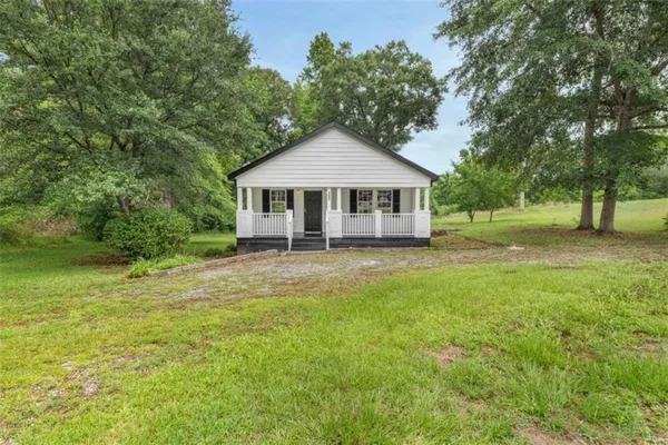 $189,900 | 109 Flat Rock Lane, Eatonton, GA 31024
