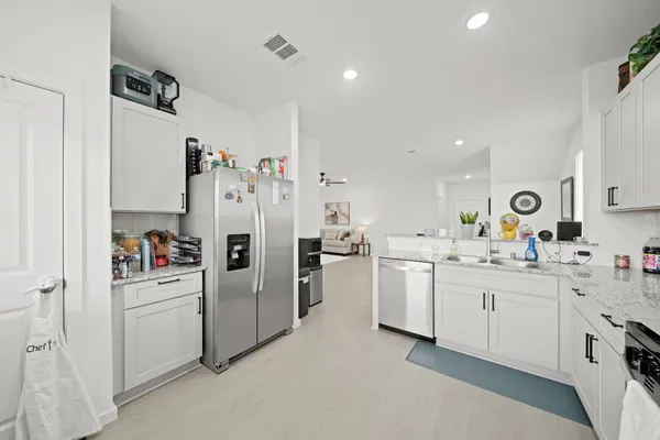 $2,350 | 26235 Arrowleaf Drive, Magnolia, TX 77355