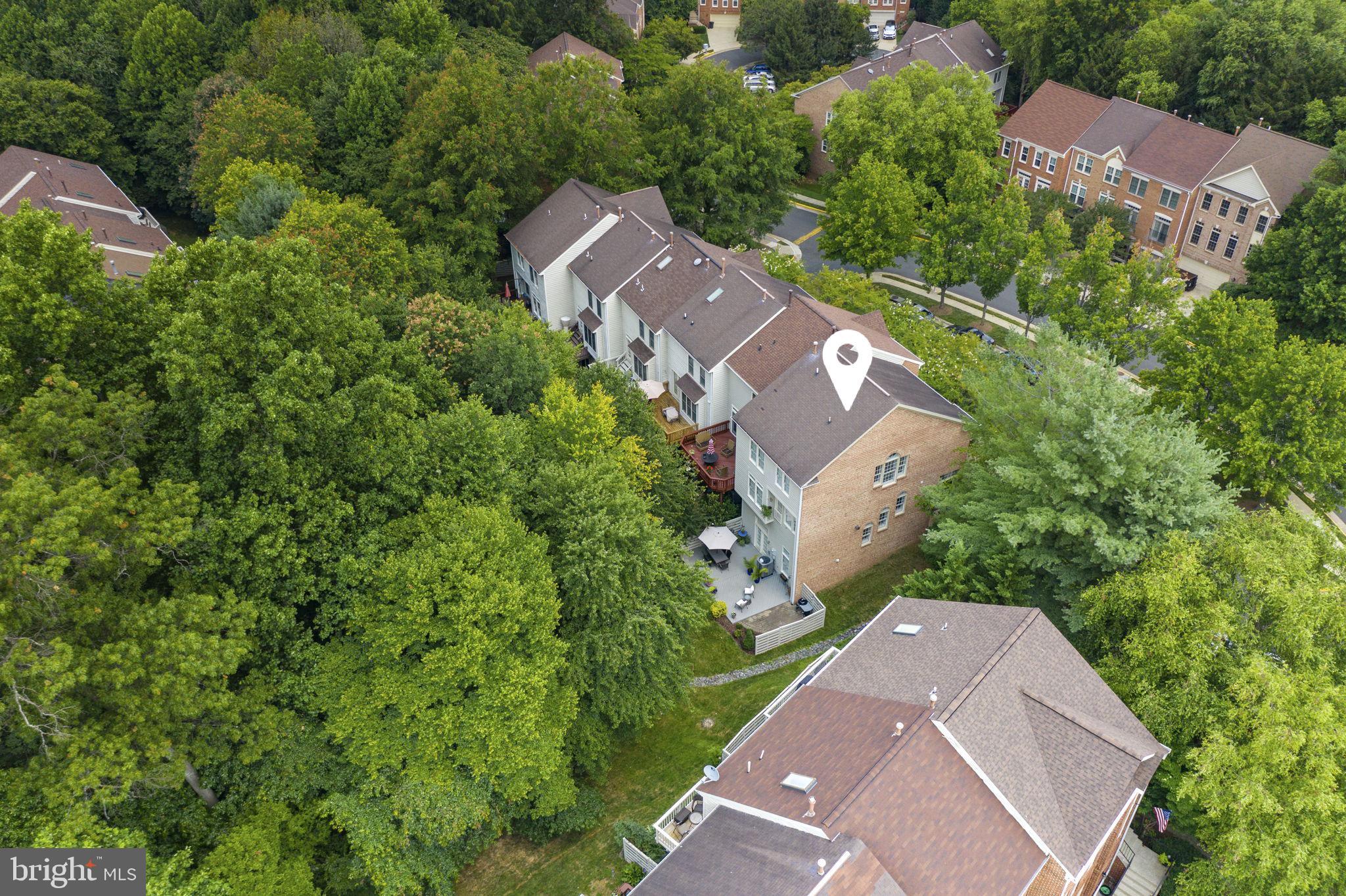 1338 Sundial Drive Reston, VA 20194 - Photo 4 of 51 Private end unit overlooking mature trees