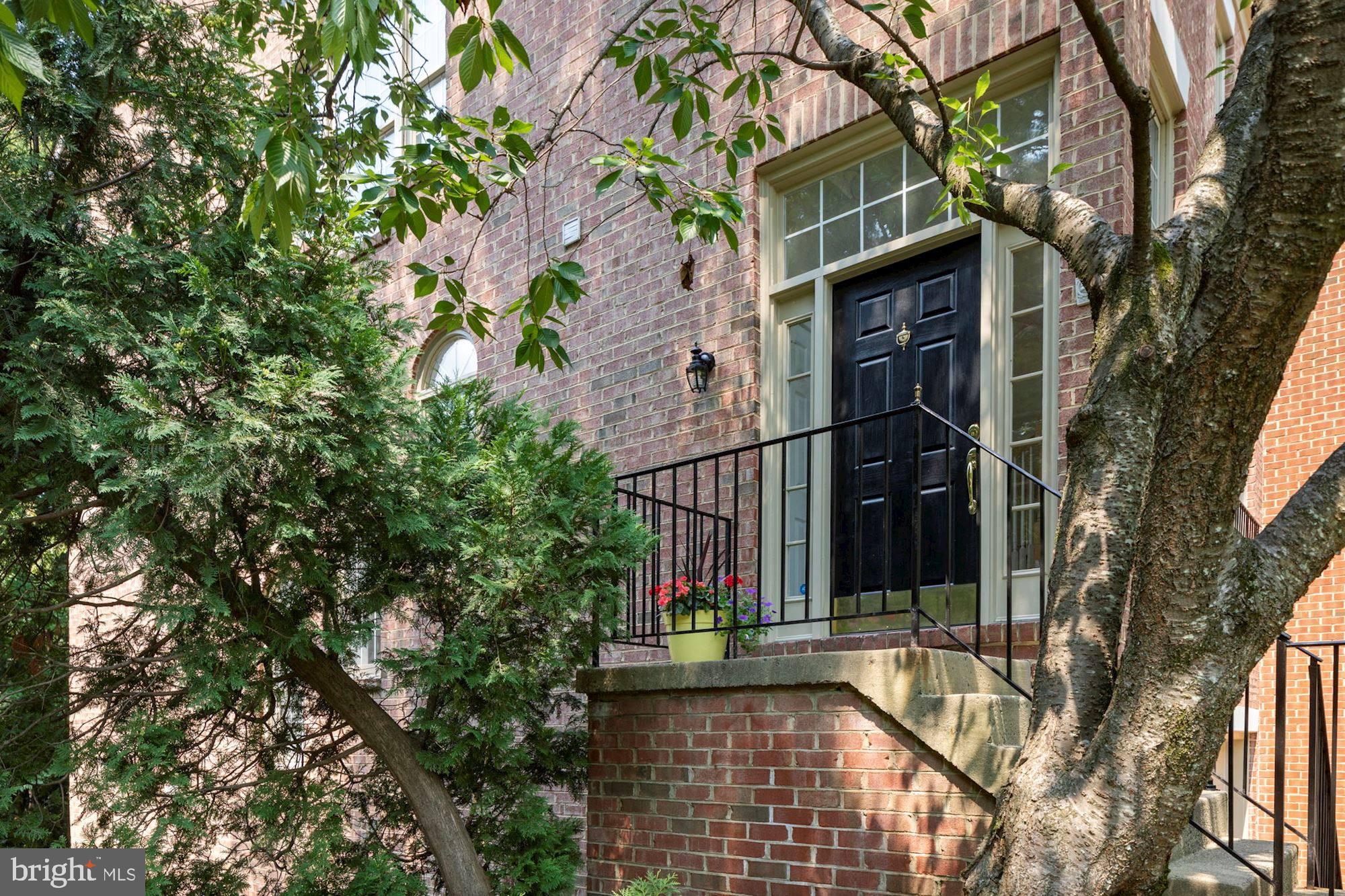 1338 Sundial Drive Reston, VA 20194 - Photo 6 of 51 Welcome Home!