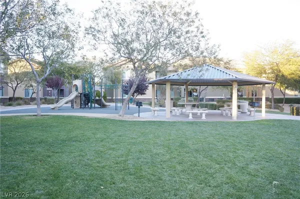 $1,200 | 6868 Sky Pointe Drive, Unit 1092, Las Vegas, NV 89131