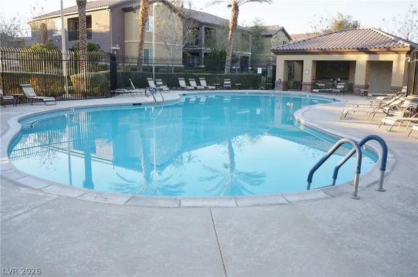 $1,200 | 6868 Sky Pointe Drive, Unit 1092, Las Vegas, NV 89131