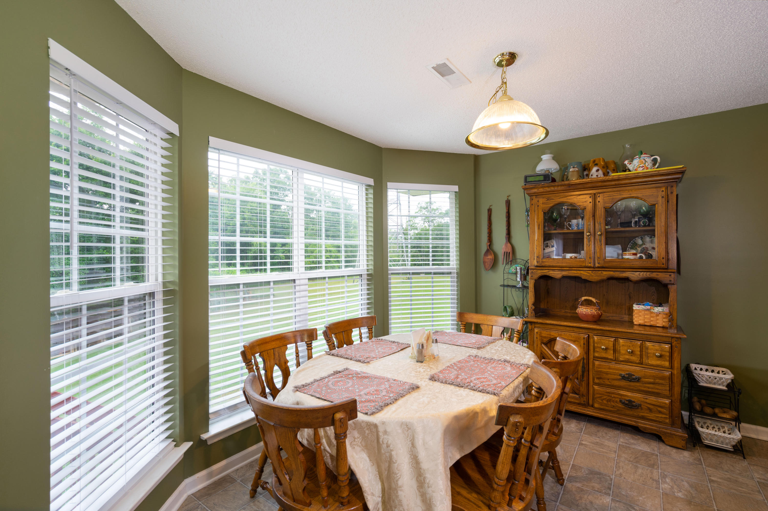 161 Circle R Drive Benton, TN 37307 - Photo 8 of 24 Circle R 161 (4 of 25)